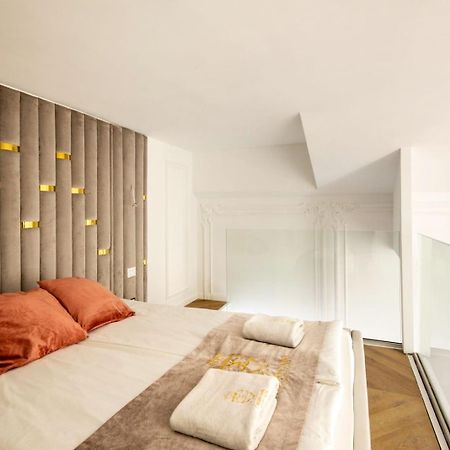 Jacuzzi Royal Suite Budapest Exterior foto